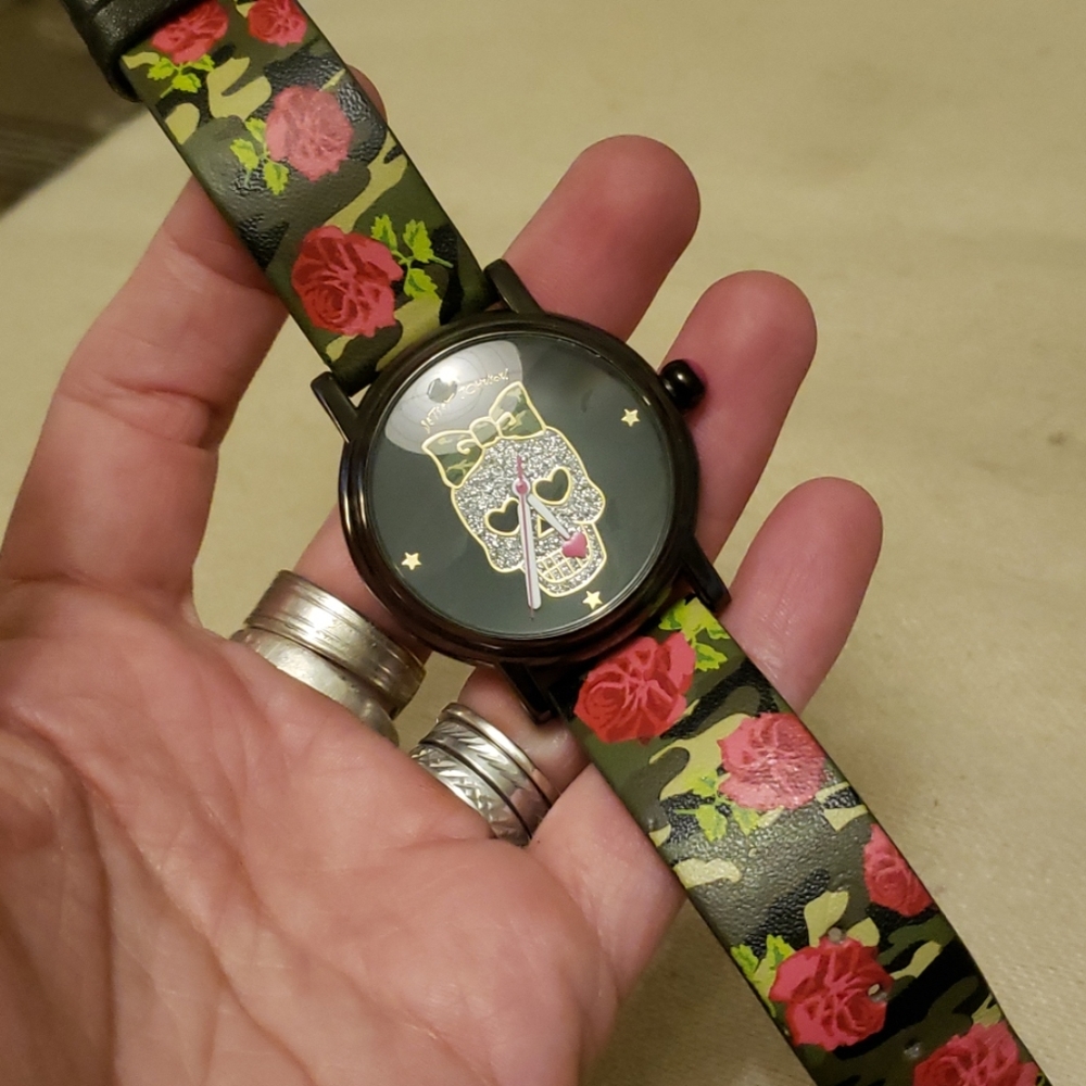 Betsy Johnson skull flower watch
